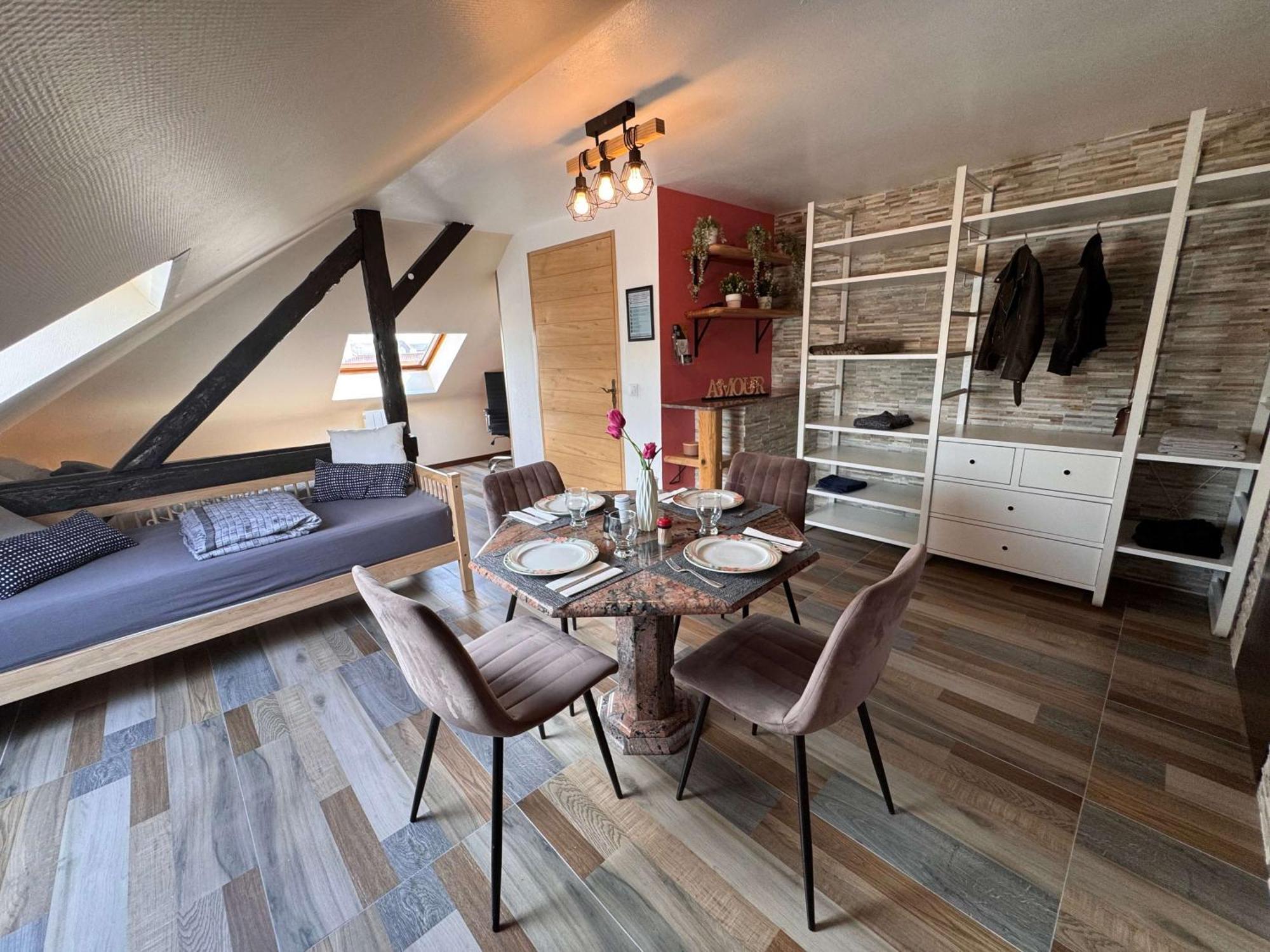Private & Comfortable Apartments Puttelange-aux-Lacs Kültér fotó
