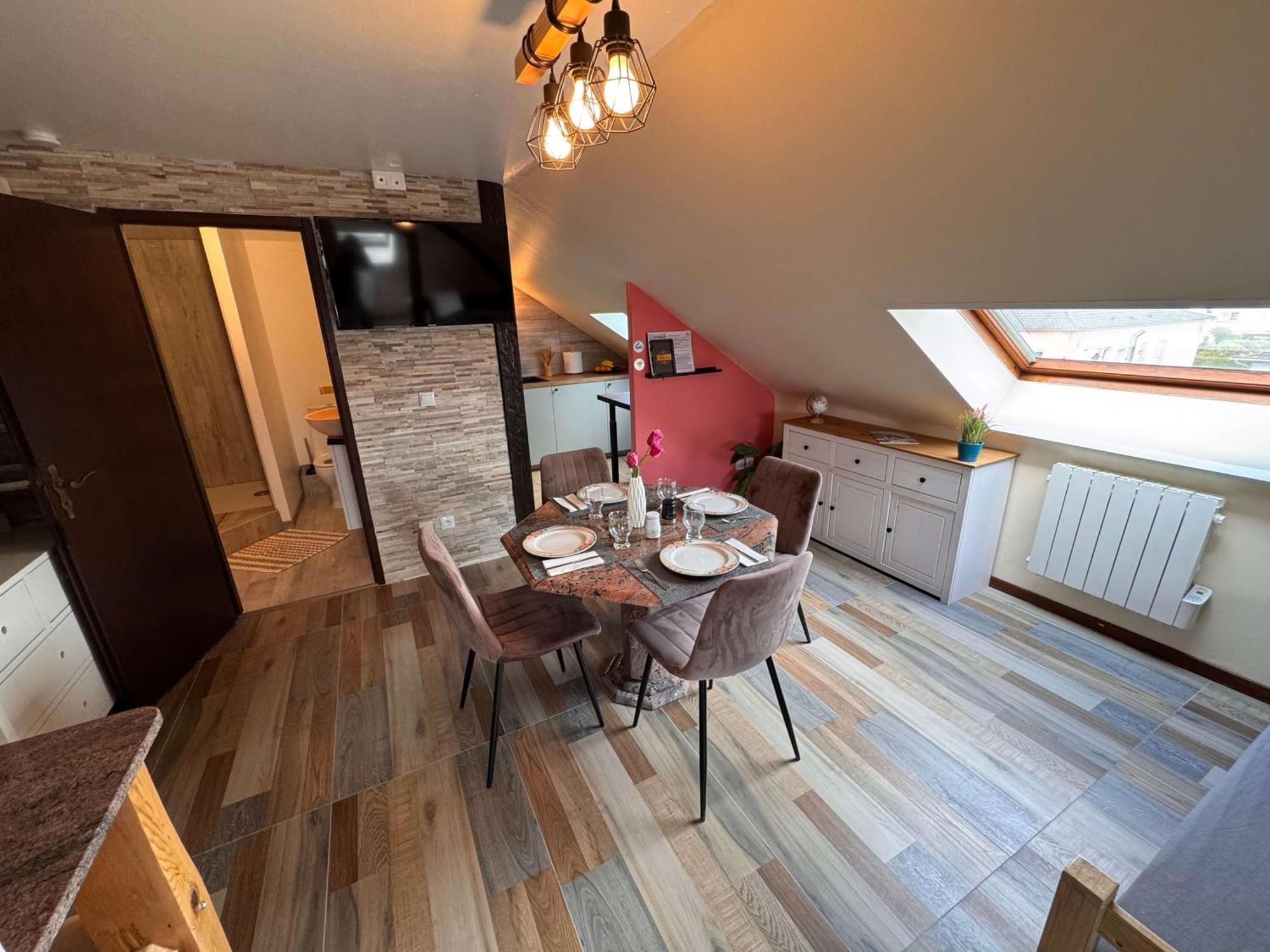 Private & Comfortable Apartments Puttelange-aux-Lacs Kültér fotó