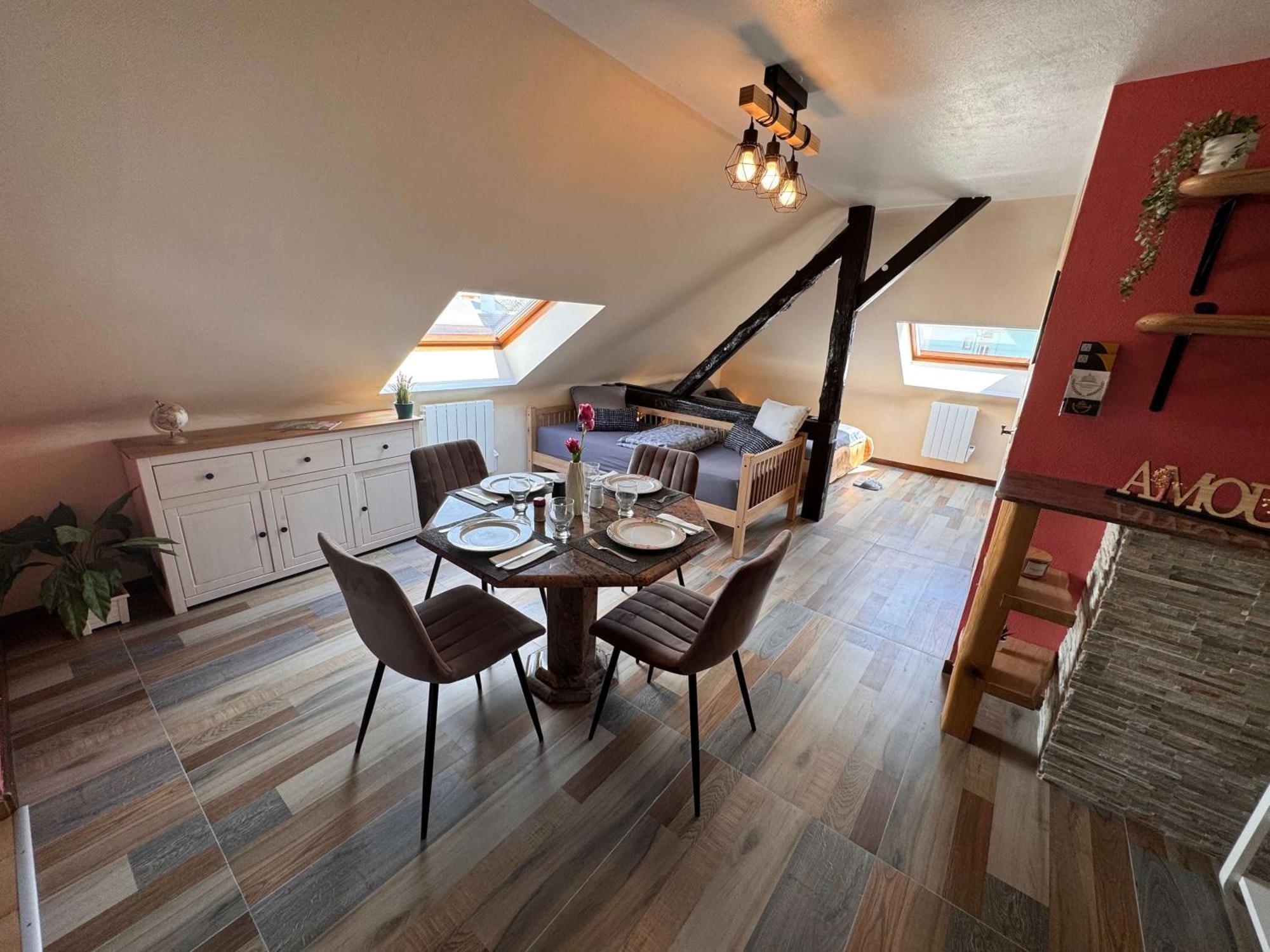 Private & Comfortable Apartments Puttelange-aux-Lacs Kültér fotó